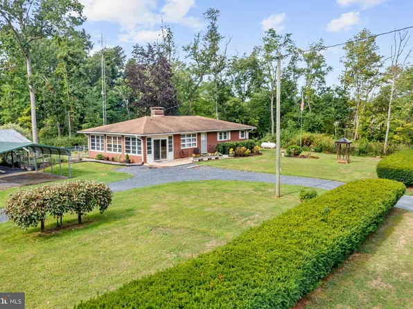 450 Walker Rd, Mount Jackson, VA 22842