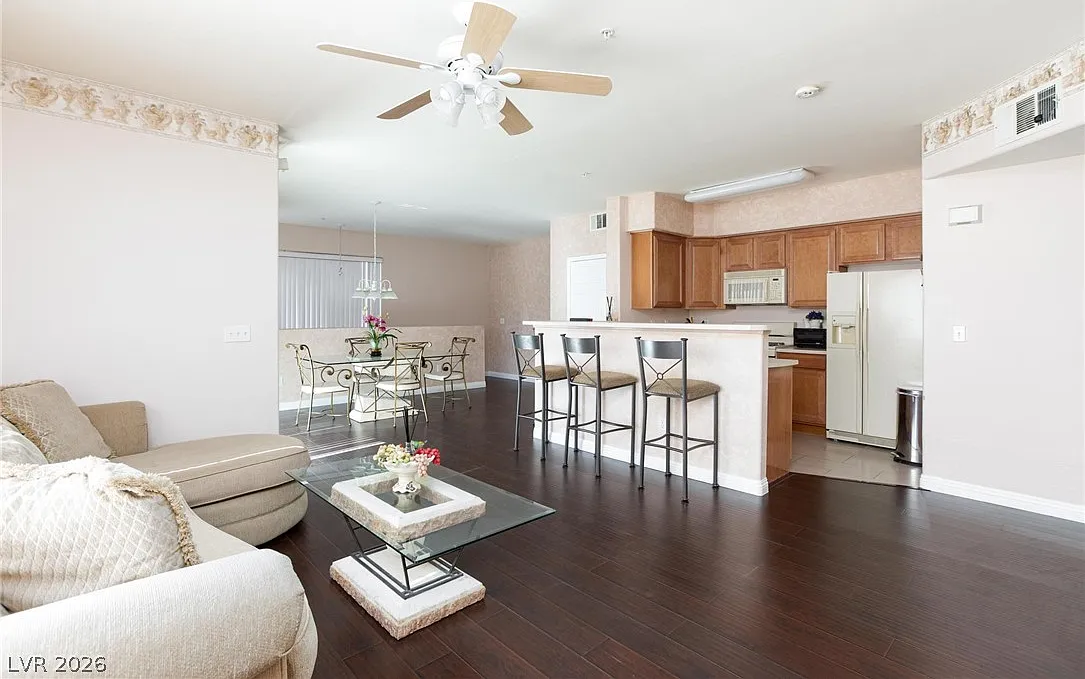 2 bed, 2.0 bath, 1278 sqft, $2,250 — Photo 1