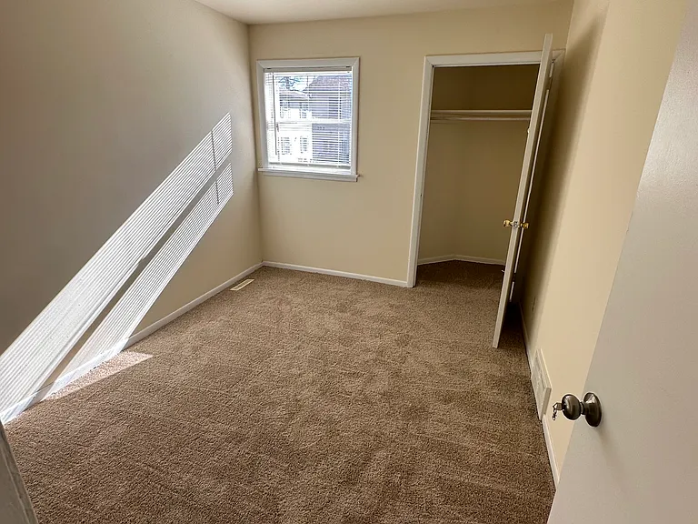 305 Pyott Rd #101 — Photo 4