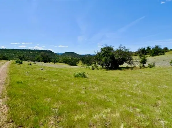Xx Yellow Dog Trl, Hornbrook, CA 96044