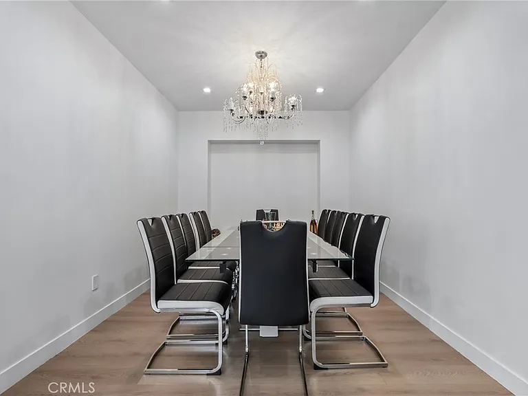 4432 Melbourne Ave — Photo 9