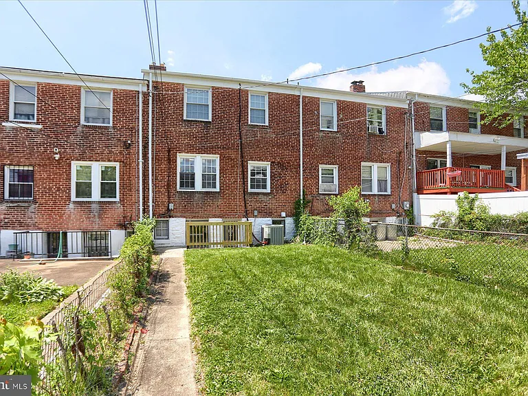 1323 N Kenwood Ave #1 — Photo 25