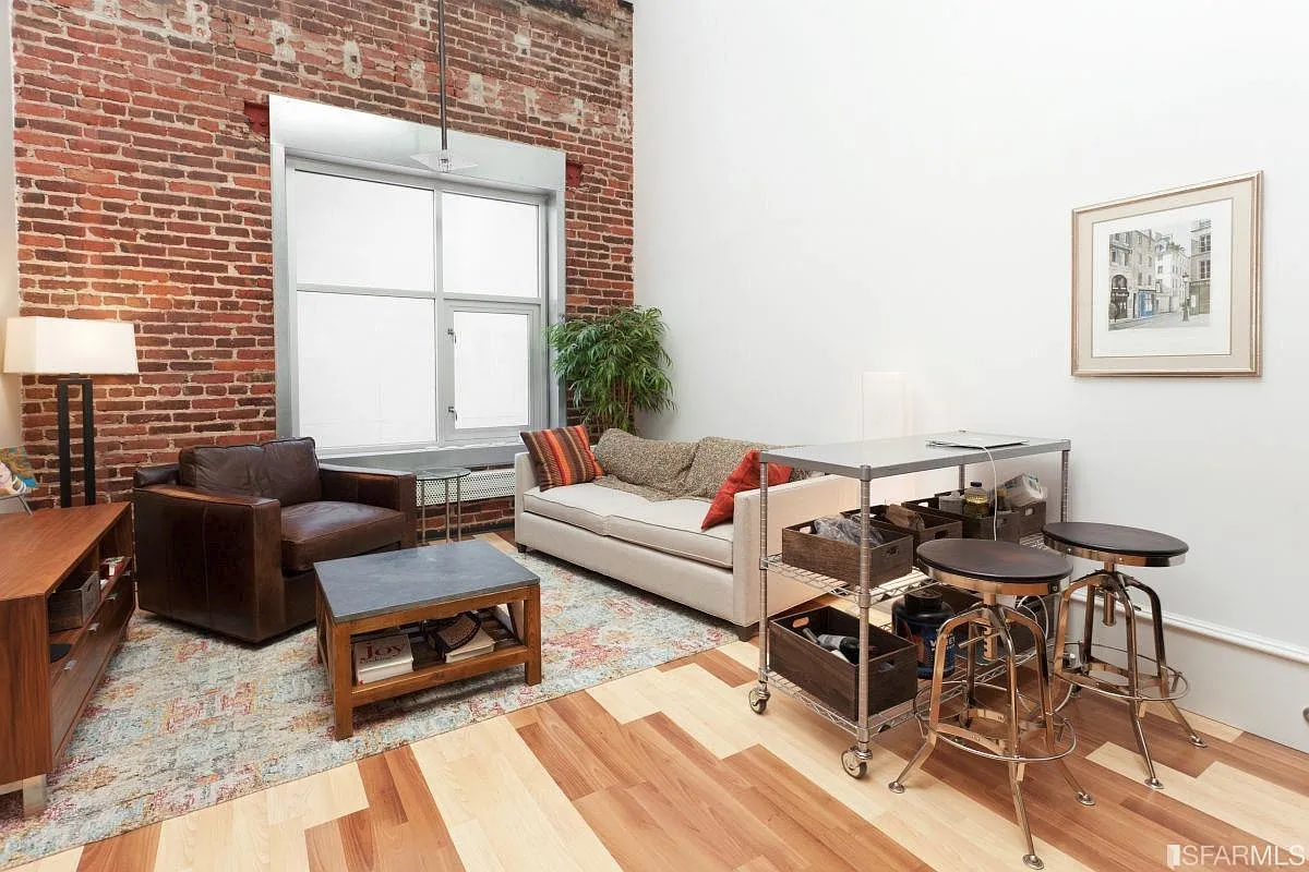 1 bed, 414 sqft, $3,149 — Photo 1