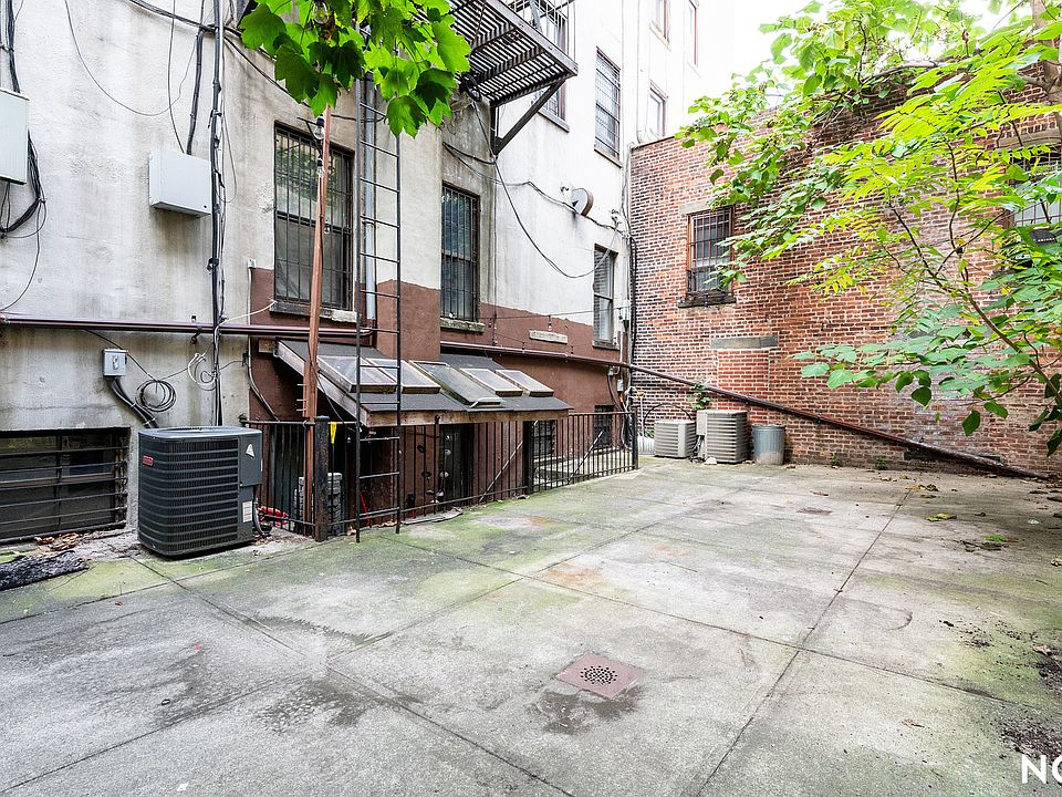 1st image of 1073 Bedford Ave #1R