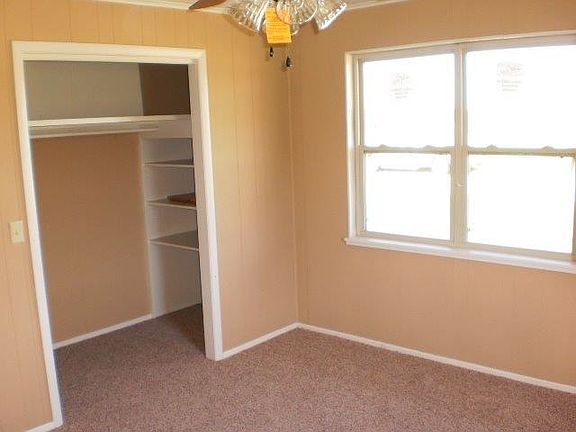 5th image of 13472 Loyle Ln