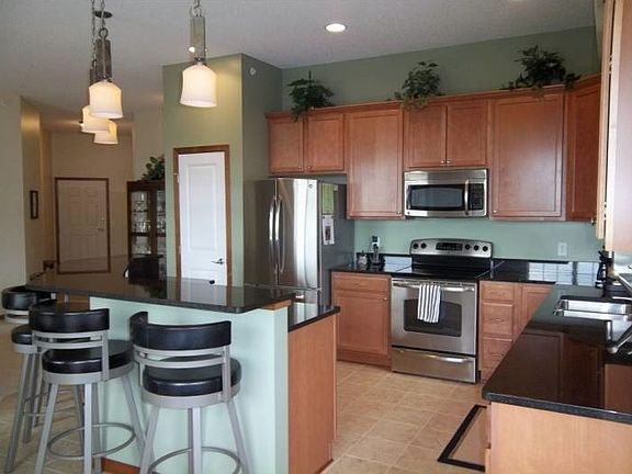 3rd image of 1846 Plymouth Ln Unit 204