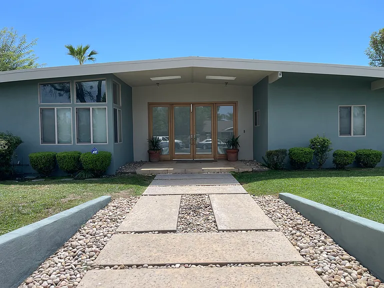 22526 Friar St — Photo 36