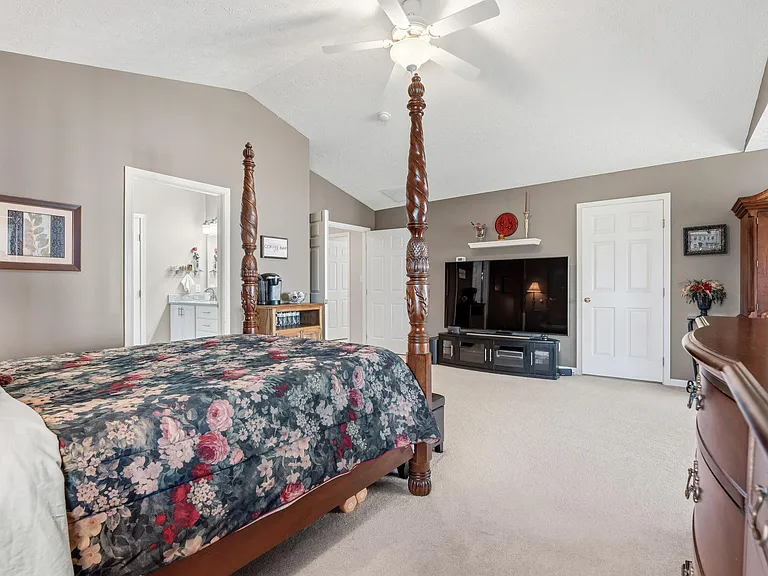 Forest Oaks Dr — Photo 40