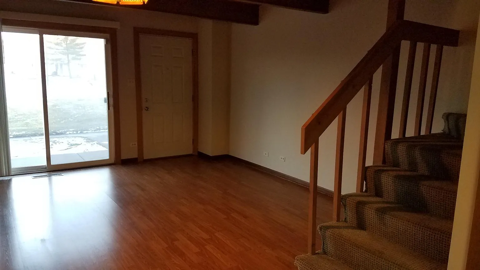 438 Meadow Green Ln photo 1