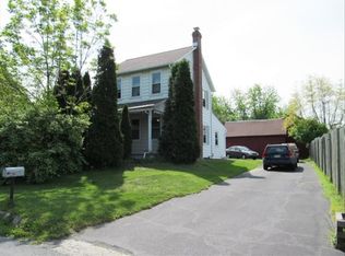 3155 Valley View Dr, Bath, PA 18014