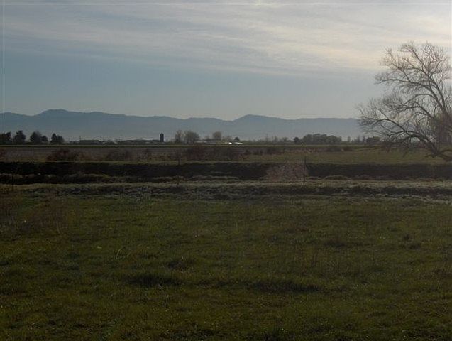 2nd image of 17672 Can Ada Rd