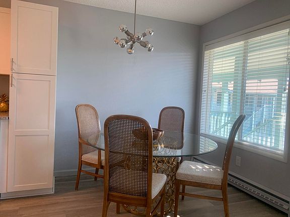 5th image of 10 Cove Ave S APT 42