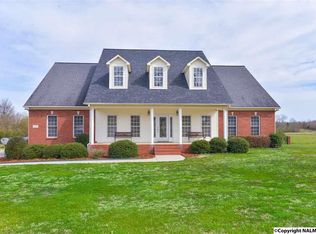 385 Bolden Hughey Rd, Hazel Green, AL 35750