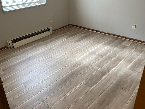 4th image of 234 Teddy Ave APT 2