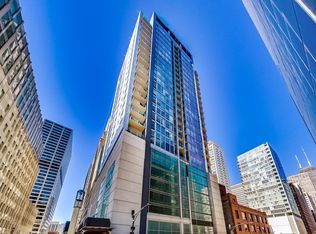 160 E Illinois St APT 2106, Chicago, IL 60611