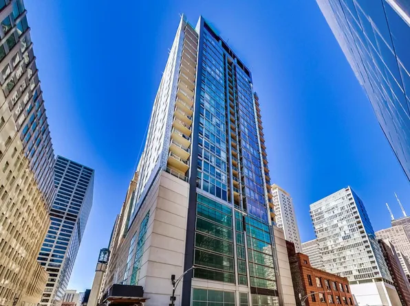 160 E Illinois St APT 2106, Chicago, IL 60611