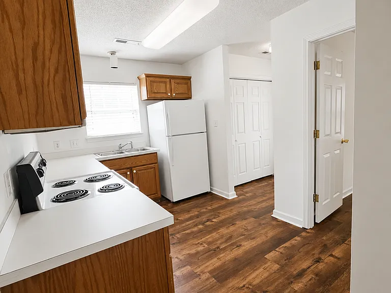 1533 Tinkertown Ave — Photo 18