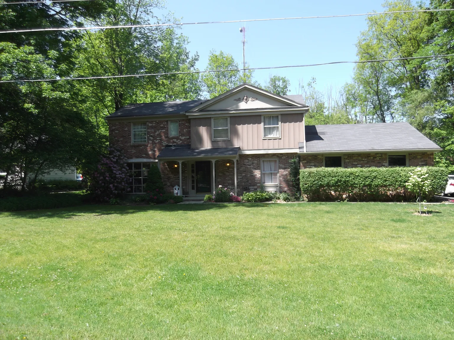 1264 Lexpark Dr photo 1