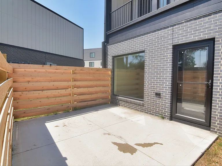 31 Crosby Park Dr — Photo 24