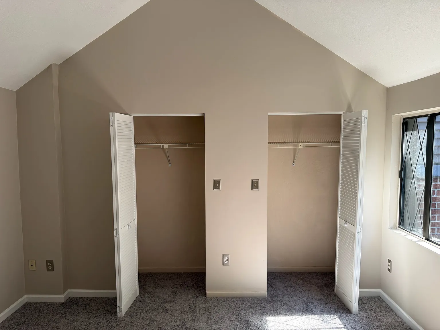 2 bed, 1500 sqft, $2,750 — Photo 3
