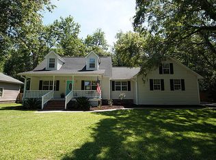201 Travelers Rest Blvd, Summerville, SC 29485