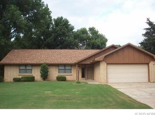 820 Millwood Rd, Broken Arrow, OK 74011