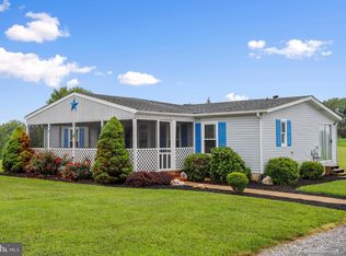 1783 Kabletown Rd, Charles Town, WV 25414