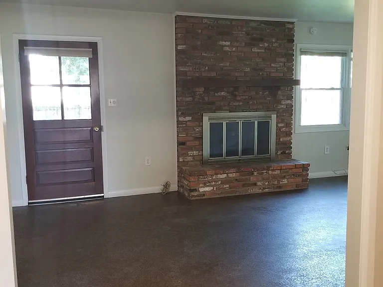 3004 Tanbark Ln — Photo 6
