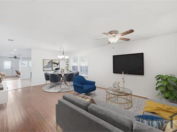 8118 York Beach Pl