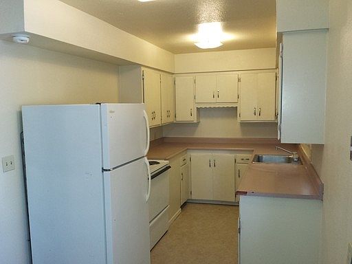 3rd image of 2168 Placer St #2168