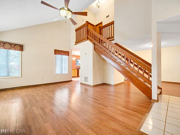 3rd image of 2146 Brittany Ln