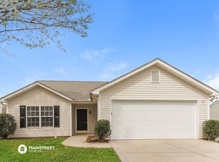 517 River View Dr, Lowell, NC 28098