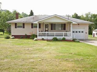 372 Walkchalk Rd, Kittanning, PA 16201