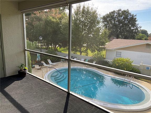 5th image of 689 Lake Howard Dr NW APT 221