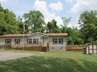 127 Dogwood Ln, Powell, TN 37849