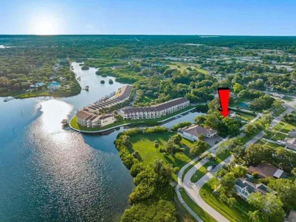 1st image of 510 Oakwood Blvd