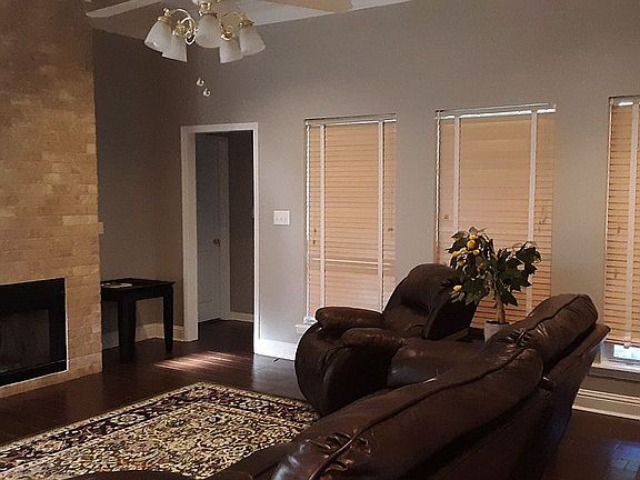4th image of 4944 Beechwood Hills Dr