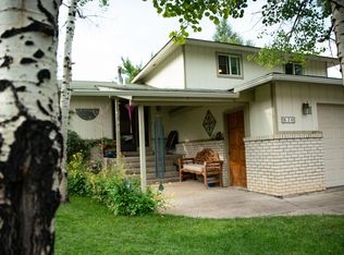 830 Cleveland St, Meeker, CO 81641