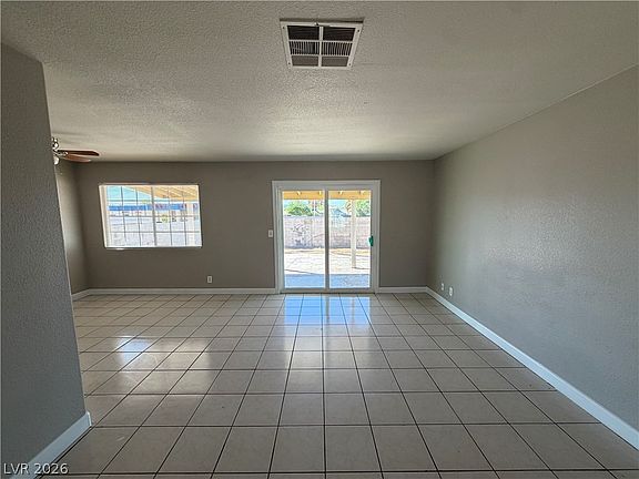 4th image of 4913 Danbrook Ct