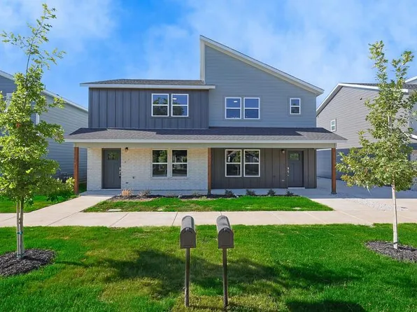 5820 Grayson St, Fort Worth, TX 76119