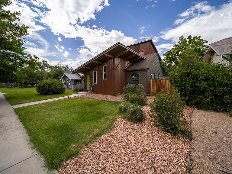 1346 Rood Ave — Photo 32