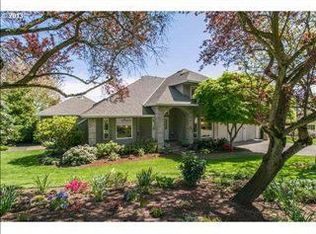 175 NW Carmel Cir, Dundee, OR 97115