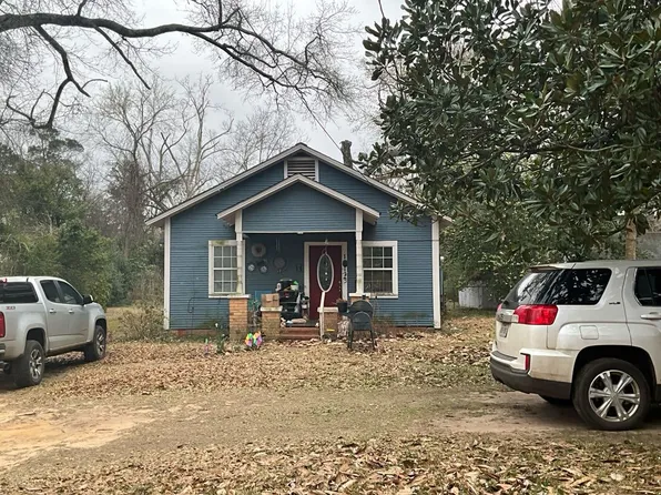 1513 Virginia Ave, Nacogdoches, TX 75964