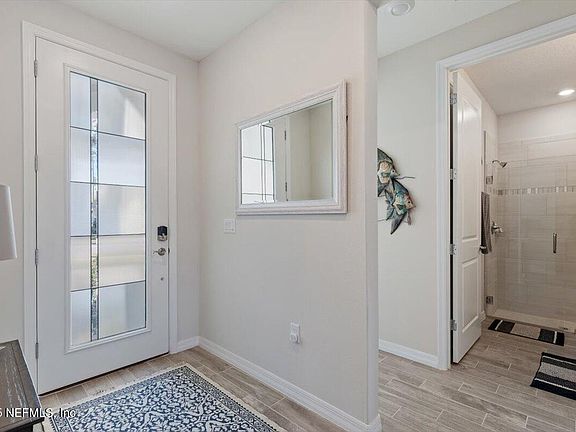5th image of 11033 TOWN VIEW Drive