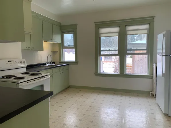 826 N 8th Ave E, Duluth, MN 55805