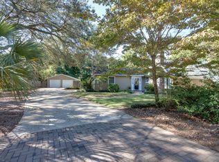 1409 Barbara St, Mount Pleasant, SC 29464