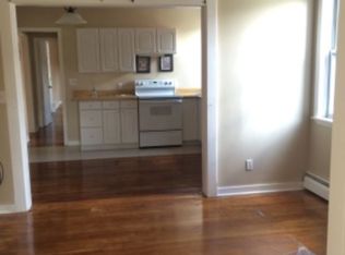 94 Mountain Rd, Suffield, CT 06078