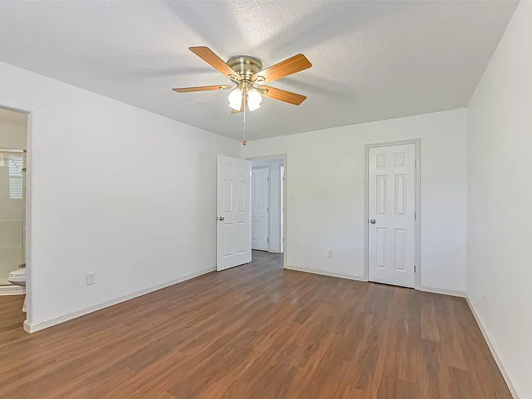 12002 Palmcroft St — Photo 10