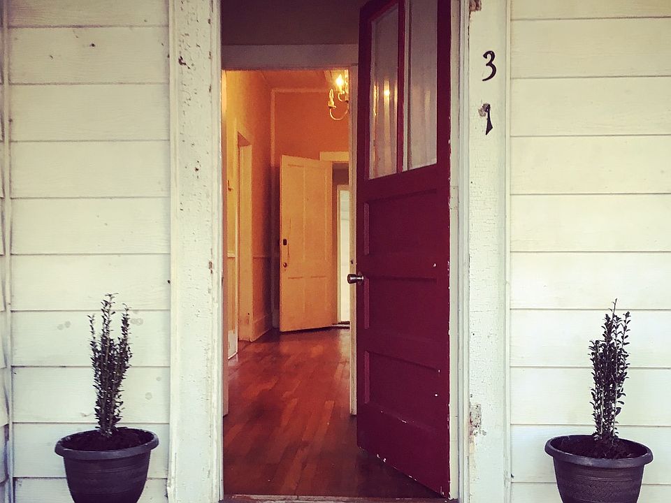 Large welcoming front porch