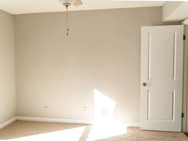Moss Creek Apartments — Photo 21